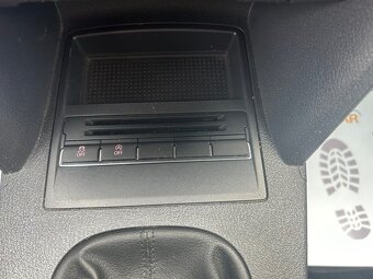 Volkswagen Touran 1.6 TDI Trendline - 10