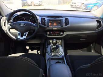 Kia Sportage 2.0 CRDi 4WD Silver 11 990 € / 97200km - 10