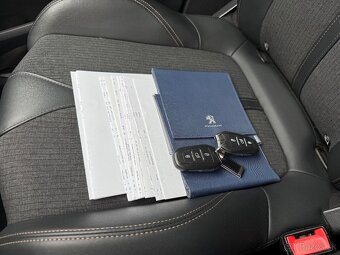 Peugeot 3008 1.2 PureTech GT Line - 10