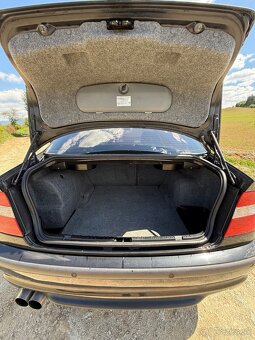 BMW 330i SMG e46 - 10