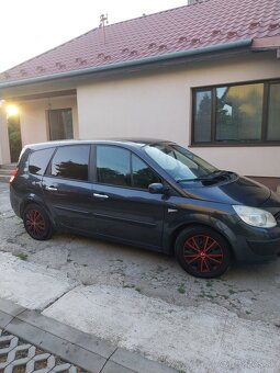 Predám Renault grand scenic - 10