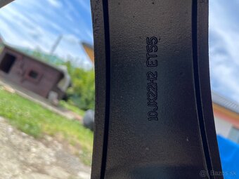 🛞 Na predaj: Originálne AMG disky Mercedes-Benz R22 – Čiern - 10
