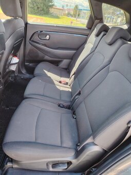 Kia carens 1.7 CRDi - 10
