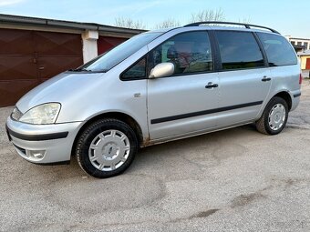 Ford Galaxy 7-miestne - 10