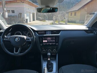 Škoda Octavia Combi 2.0 TDi 110 kW 4x4 DSG SOLEIL - 10