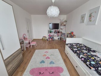3-IZBOVÝ BYT S BALKÓNOM - JUH - 10