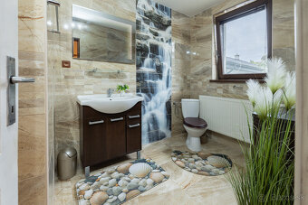 Na predaj 2-generačný rodinný dom v obci Zámutov - 10