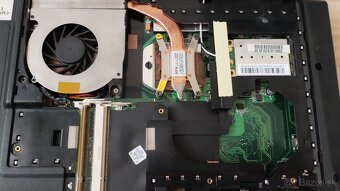 Predám notebook Asus F5N - 10