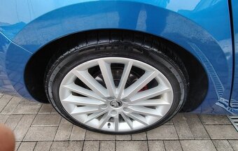Škoda Octavia 2.0 TSI RS DSG6 Canton 2014 - 10