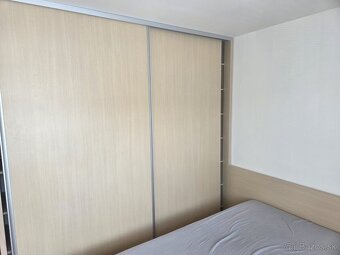 Prenájom 3i byt Lazovná  BB + parkovacie miesto za rampou - 10