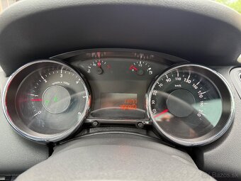 Peugeot 5008 2,0 HDI - 10