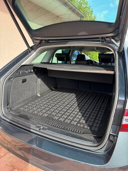 Škoda Superb Combi - 10