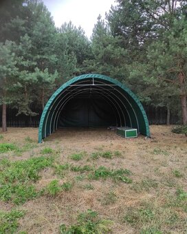 Oblúková plachtová hala šírka 6 / 9 m - 10