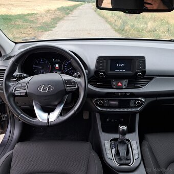 Hyundai i30. 1.6crdi 100kw - 10