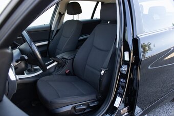 BMW 316d Touring z roku 2011 - 10