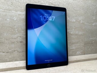 Apple iPad Air 3 Wi-Fi 64GB Space Gray - 10