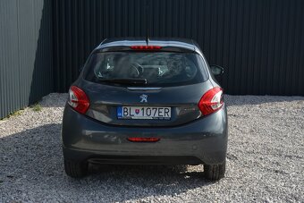 Peugeot 208 1.40 HDi Allure 1.Majitel, Slovák, Servisná knih - 10