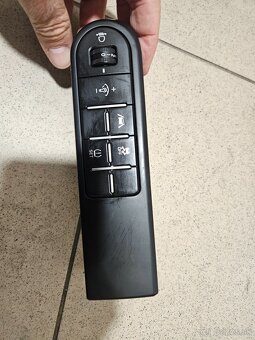 Diely na Kia Ceed SW 2024 - 10