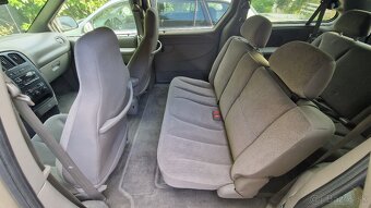 Dodge Grand Caravan 3.3 V6, benzin 7 miestne - 10