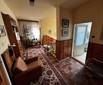 VEĽKÝ RODINNÝ DOM / DVOJDOM – NA HRÁDKU - 10