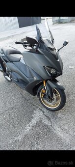 Yamaha T-Max 560 Tech max - 10
