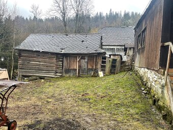 Drevenica s pozemkom - 10