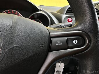 Honda Jazz / koupeno v ČR KLIMA 1.4/73kW r.v. 2014 - 10