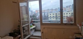 Predám 3-izbový byt v Petržalke - 10
