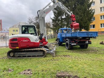 Zemné výkopové práce a zeriavnnicke práce Autožeriav - 10