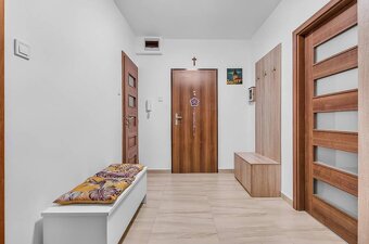 PREDAJ- 3i komplet prerobený byt vo výbornej lokalite,Ožvold - 10