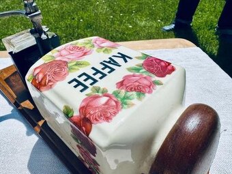 Nástenný starožitný porcelánový mlynček na kávu - 10