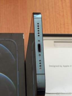 Predám Apple IPhone 12 PRO MAX 256GB Blue Základné Známky - 10