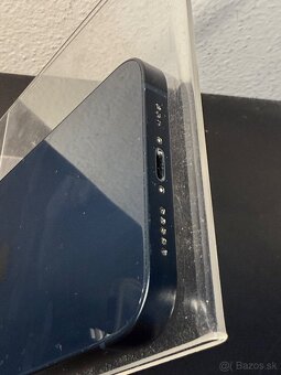 Predám Apple iPhone 13 128GB Black malé Známky používania - 10