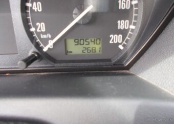 Škoda Fabia 1,4 NAJ 90 000km, koup ČR benzín manuál 50 kw - 10