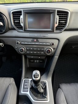 Kia Sportage 1.6 GDi Gold - 10