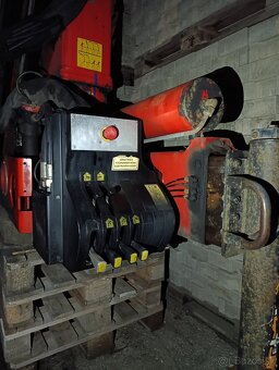 Predám hydraulickú ruku Palfinger 12000 - 10