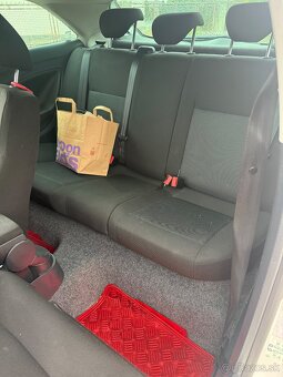 Predam Seat Ibiza 1.9 77kw diesel rok 2009 - 10