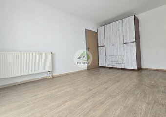 Na predaj priestranný RD, Valaliky, KE-okolie - 10
