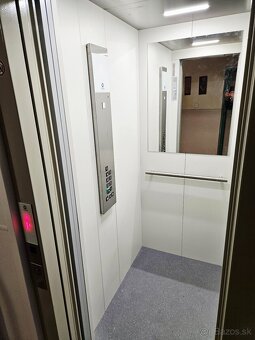 Moderne zrekonštruovaný 2+kk byt s pekným výhľadom - Zupkova - 10