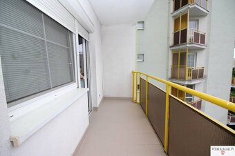 Priestranný 4-izbový byt s garážou a výhľadom v Bratislave - 10