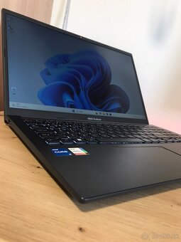 ✅ ASUS Vivobook 15 X1504VA – i5-1335U / 16GB RAM / 500GB SSD - 10