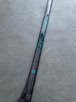 ⚠️BAUER TWITCH SR LEFT/LAVACKA__flex 70 zahnutie P28 - 10