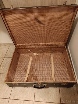 Retro kufor Kazeto - 10