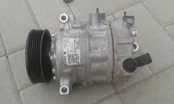 VW Passat b6 2.0tdi 103kw-Rozpredam - 10