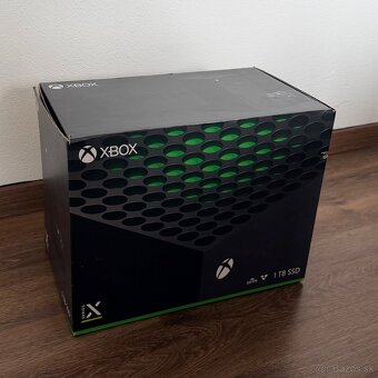 Predám Xbox Series X – kompletný set v top stave - 10