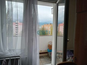 Veľký 2-izbový byt s balkónom - Žilina VLČINCE - 10