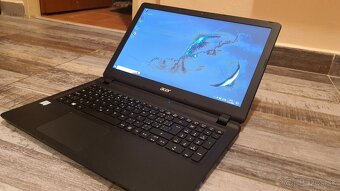 Predám Acer Extansa15/nová batéria/8gb ram/Intel i3/W10 - 10