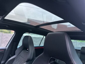 ŠKODA KODIAQ SPORTLINE 4x4 2.0 TDI 110KW TAŽNÉ cockpit m2023 - 10