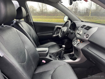 Toyota Rav 4 2.2 D-4D 4x4 executive r.v 2009 - 10