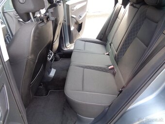 Skoda Karoq 1.6 TDI Executive DSG - 10